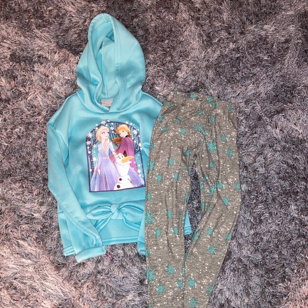 Frozen 2 outfit